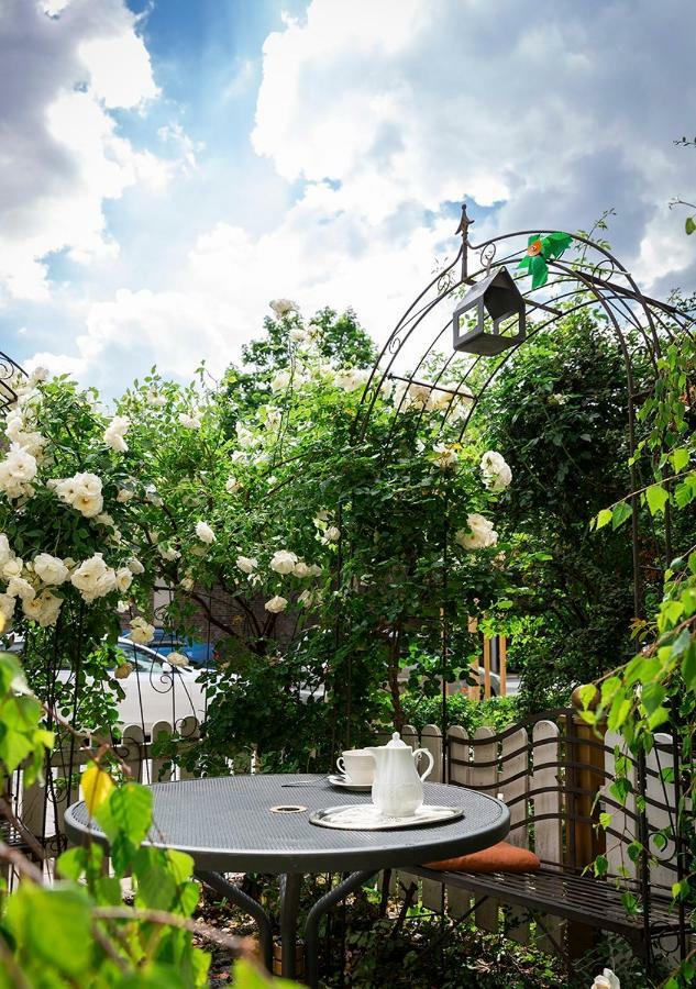 Hotel Burghof Хоф Екстериор снимка